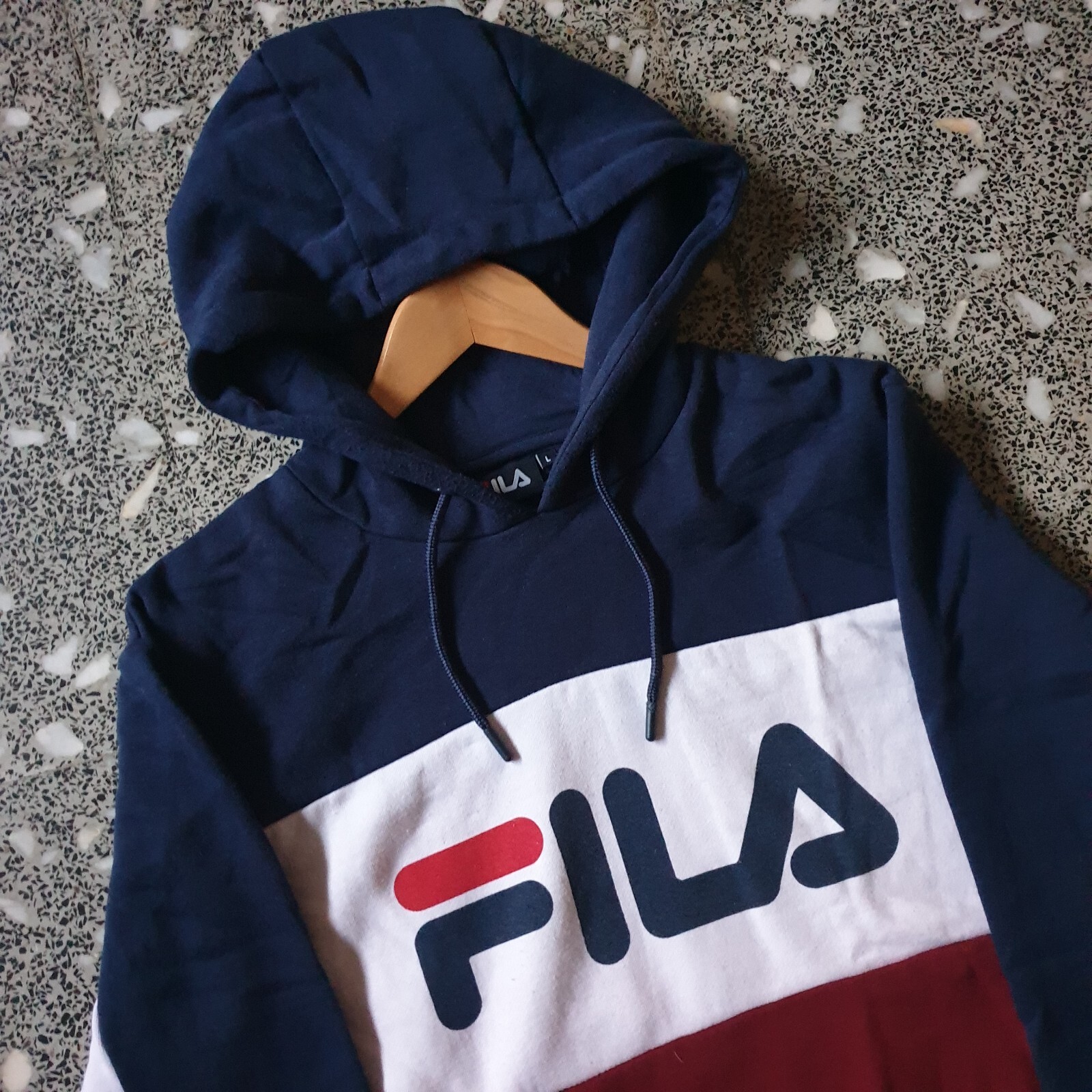 Fila men's Size L Hoodie sweatshirt Hooded Long Sleeve Big logo Blue white Red