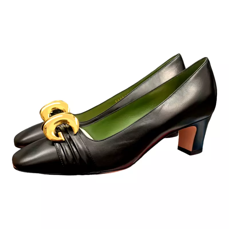 Escarpins bout carré logo Gucci Usagi talon moyen demi lune noir GG EU 38 1/2 EU NEUF