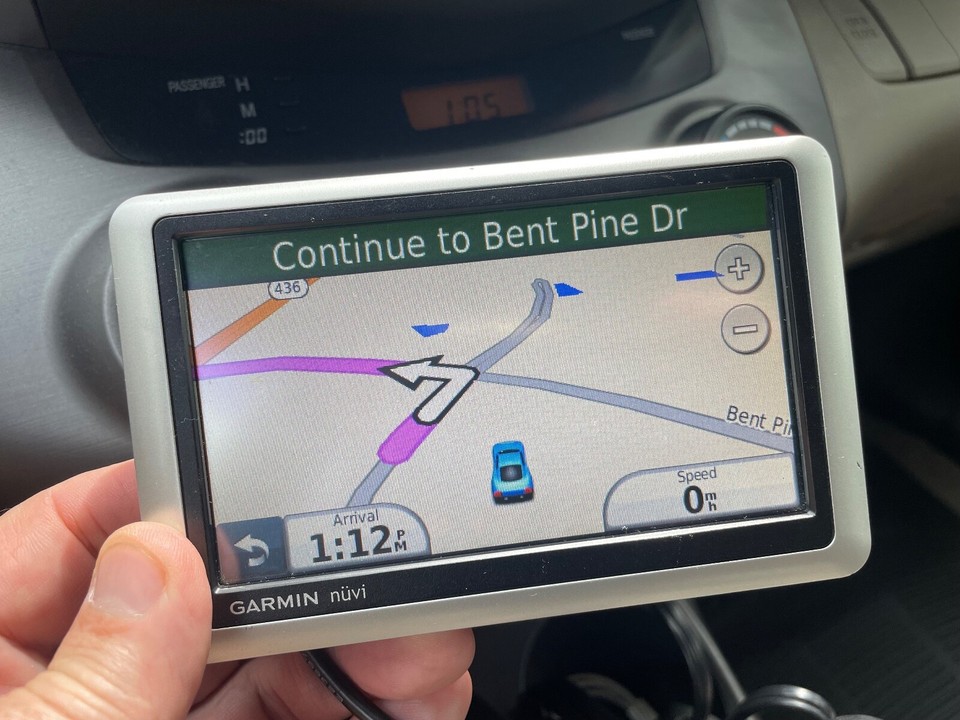 Garmin Nuvi 1450 5" Color Touchscreen GPS Car Charger USB 32GB