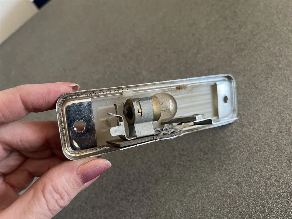 1965 1966 Buick LeSabre Wildcat Electra Map Light Dash OEM 65 66  - Image 4 of 4