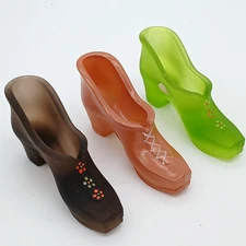 Vintage Westmoreland Grandma's Slipper Line Set Of 3 Forget-Me-Not Glass Shoes