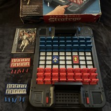 1982 MILTON BRADLEY ELECTRONIC STRATEGO