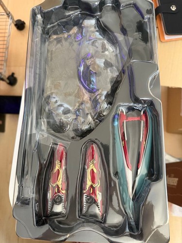 Hot Toys IRON MAN Mark85 Battle Damaged Version Figure 4895228602534 image_3