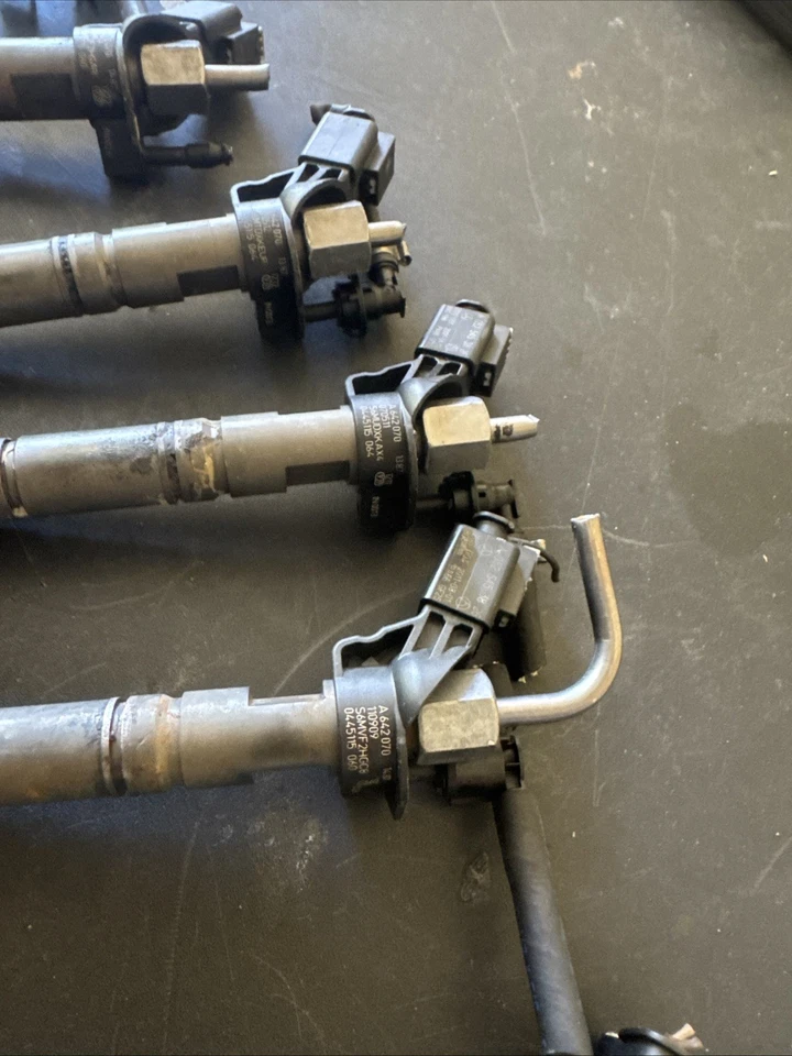 ✅JUEGO INYECTOR MERCEDES-BENZ SPRINTER GL320 CHEROKEE 2007-2009 6 DIÉSEL A642070 Foto 4 de 4