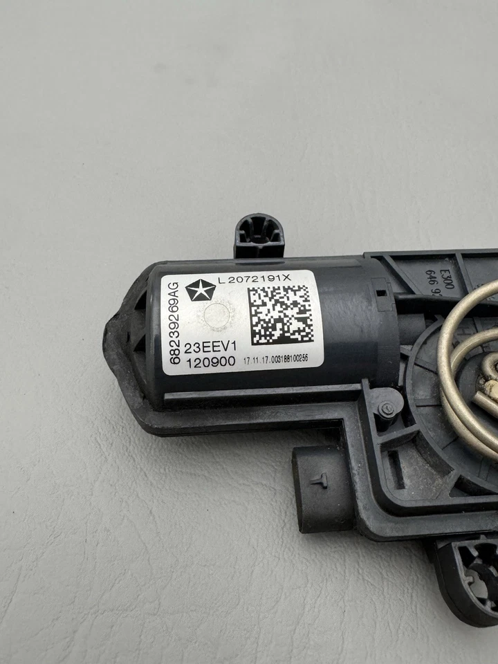 2015-2023 DODGE ЗАРЯДНОЕ УСТРОЙСТВО R/T SCAT PACK 392 OEM АКТИВНЫЙ ПРИВОД ВЫПУСКНОГО КЛАПАНА 68k - Изображение 2 из 4