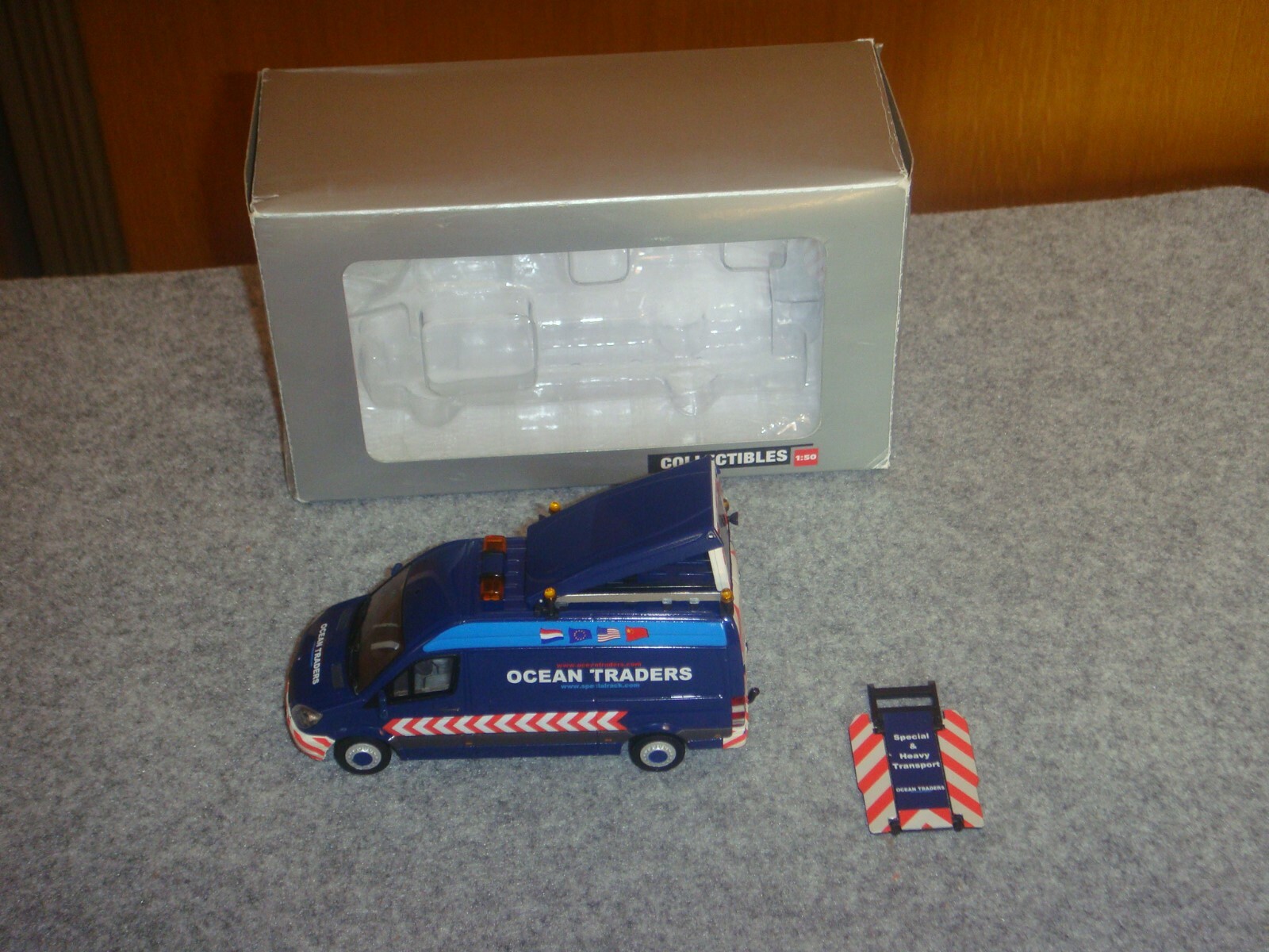Mercedes sprinter bf3 02-1355 wsi ocean traders in its box. this new - (3) Mercedes sprinter bf3 02-1355 wsi ocean traders in its box. this new - (3)