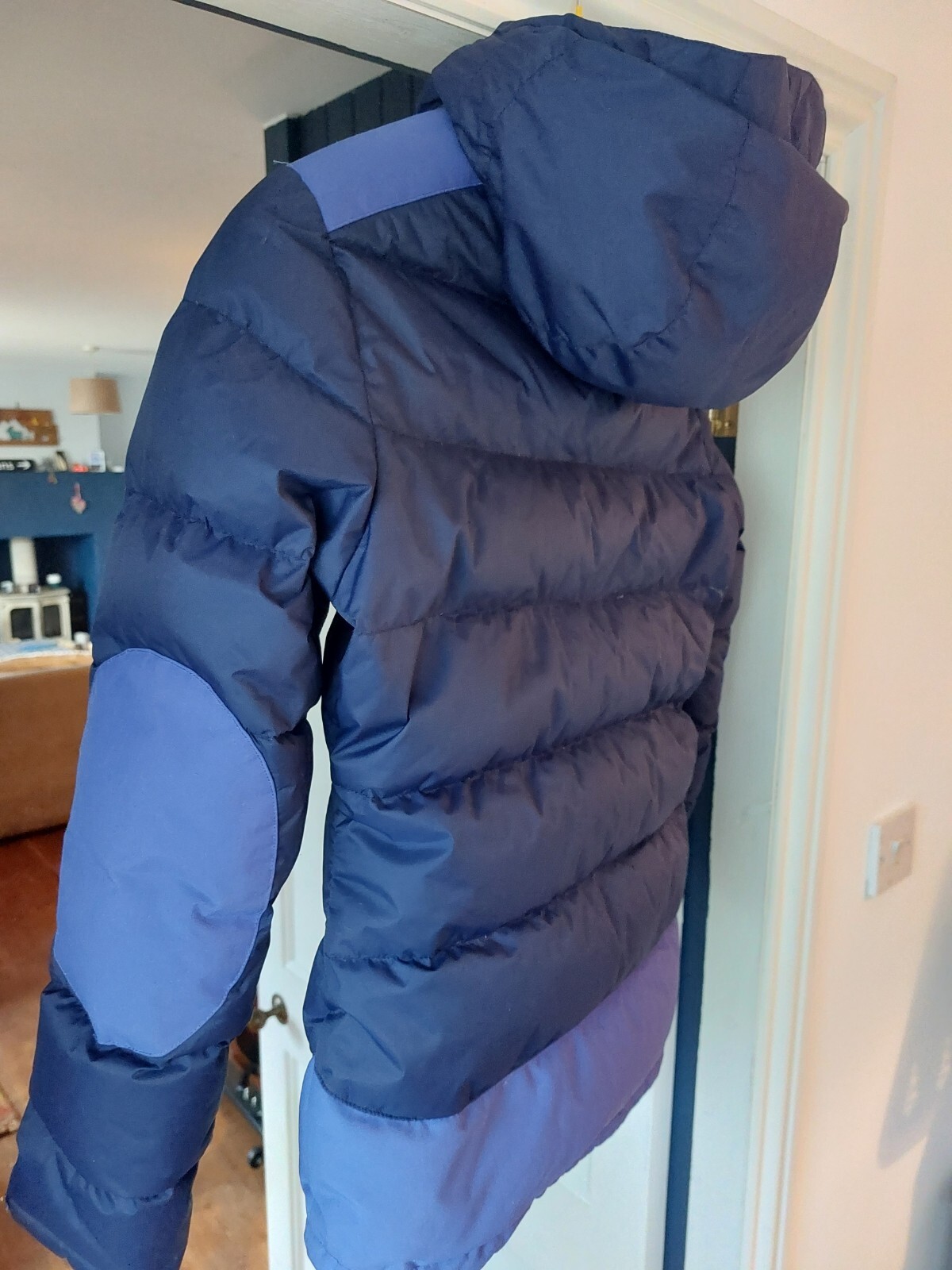 Marmot Women's Down filled Jacket, Size XS Or Size 8 , in Immaculate