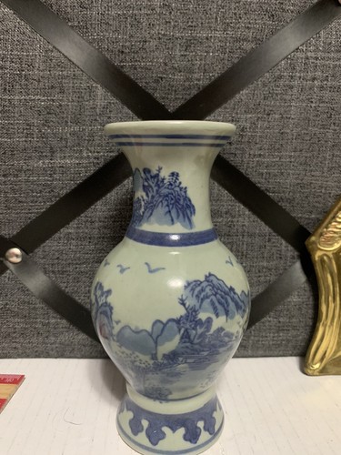 vintage chinese porcelain vase - Picture 5 of 8