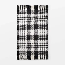 25" x 38" Indoor/Outdoor Scatter Plaid Accent Rug - Threshold™ Choose color