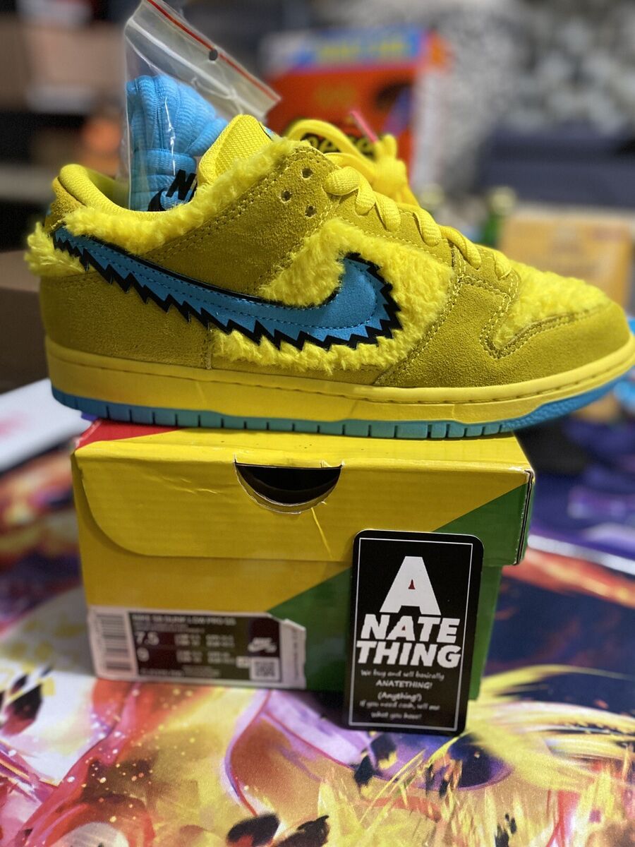 Grateful Dead x Nike SB Dunk Low Opti Yellow Bear - Size 7.5 Grateful Dead x Nike SB Dunk Low Opti Yellow Bear - Size 7.5