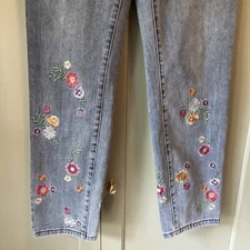FDJ French Dressing Jeans Mid Rise Embroidered Denim Size 4 Flowers