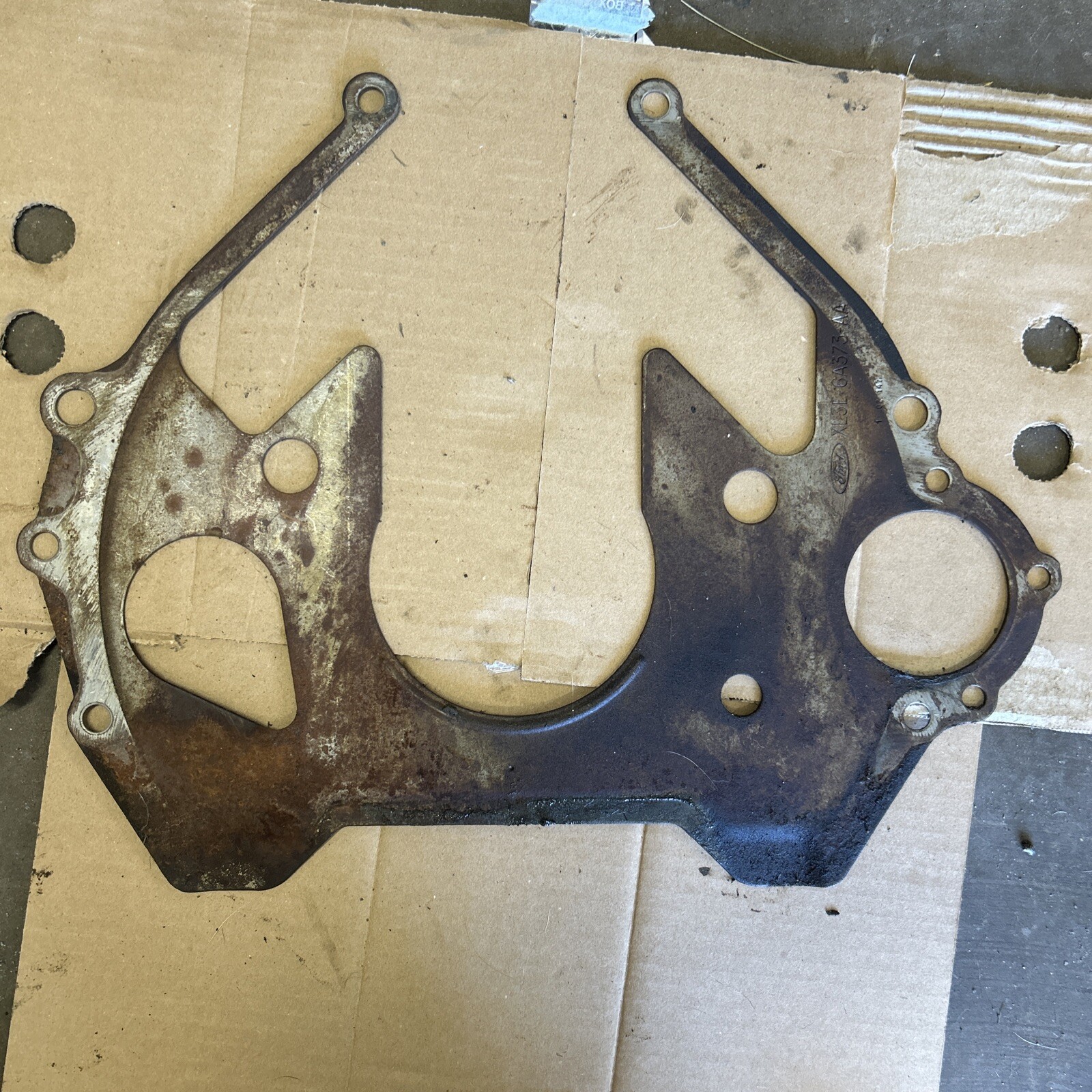 1997-2003  ford F150 4.6 transmission spacer Plate XL3E-6A373-AA