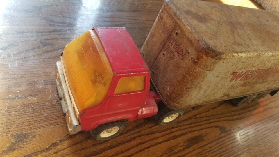 Camión Marx Western Auto Metal 25" Acero Prensado Juguete Original Años 60 De Colección Foto 3 de 4