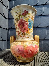 Florale große Vase mit bunten Blumen bemalt in Antik-Optik - goldiger Anblick