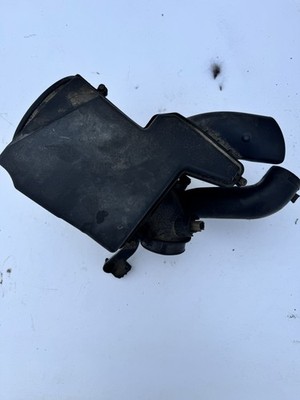 2015-2019 Lincoln MKC Engine Air Cleaner Intake Filter Housing OEM CV61-9600-AG