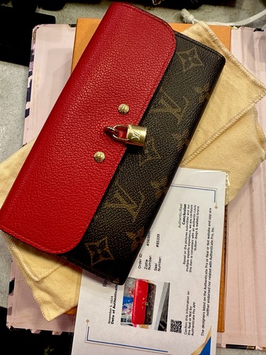 Louis Vuitton Monogram Portfoille Venus 2-fold Wallet Red Leather Lock Charm