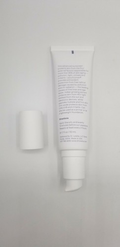 Dr. Loretta Antioxidant Sunscreen Broad Spectrum SPF 40 1.7 fl oz exp 8/23 NIB - Picture 5 of 10