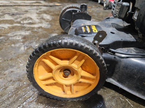 Poulan Model 961420140 FWD Push Mower Not Working for Parts - Picture 38 of 64