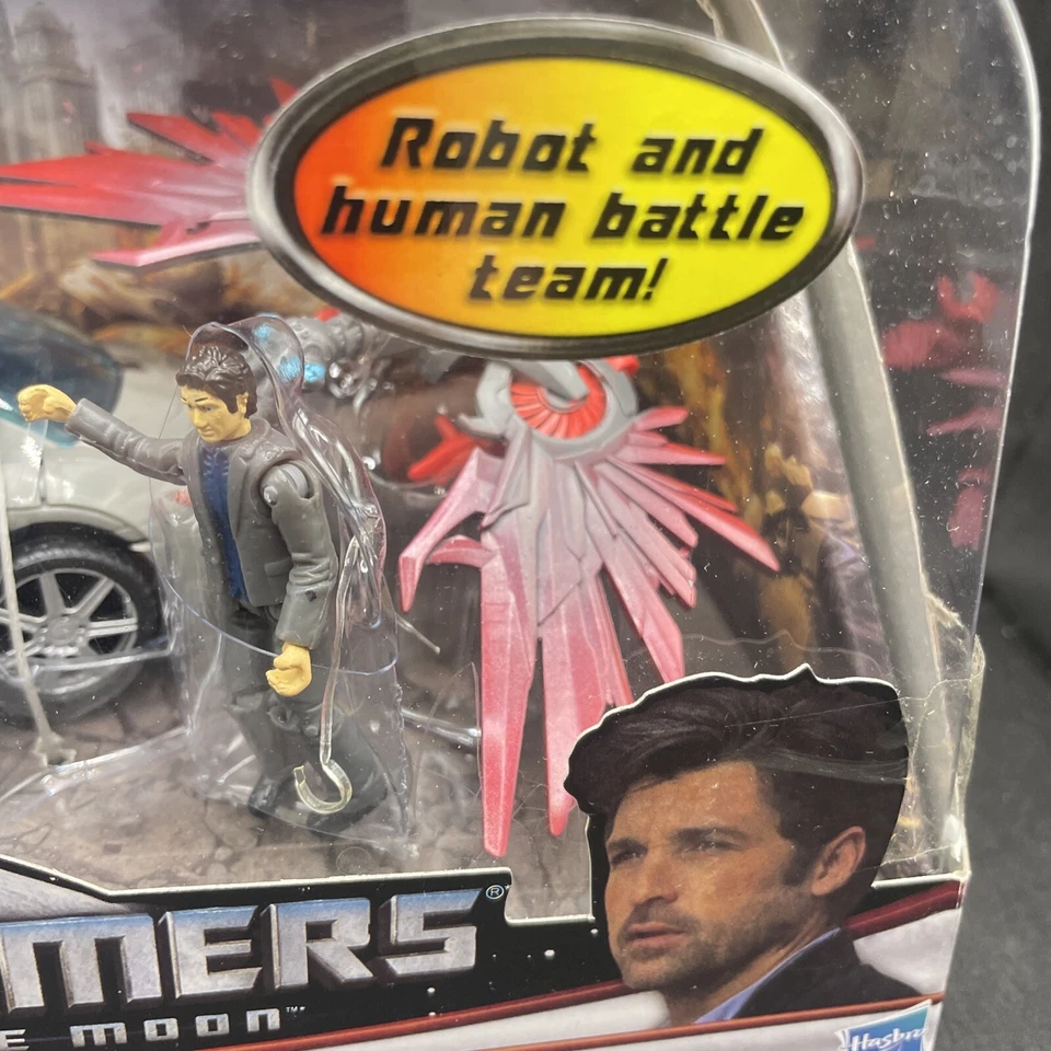 RARE! Transformers Dark Of The Moon Human Alliance Soundwave Laserbeak Mr. Gould - Image 2 of 4