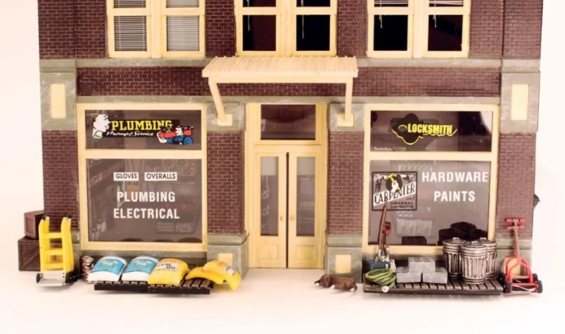 NEW Woodland Scenics Harrison's Hardware O Railroad Train Building BR5842 - Image 2 of 4