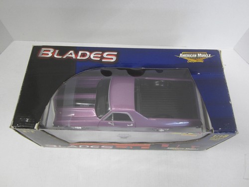 ERTL 1/18 AMERICAN MUSCLE BLADES 1970 CHEVY EL CAMINO SS Toys R US 1 of 1600 - Picture 7 of 10