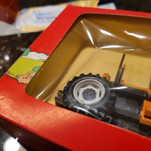 BRITIANS #9621 RENAULT 145-14 TURBO & SEED DRILL DIECAST MADE IN ENGLAND RARE - Picture 9 of 17
