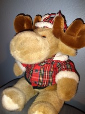 Vintage 1993 Commonwealth Christmas Plaid Moose Plush Stuffed Animal Toy