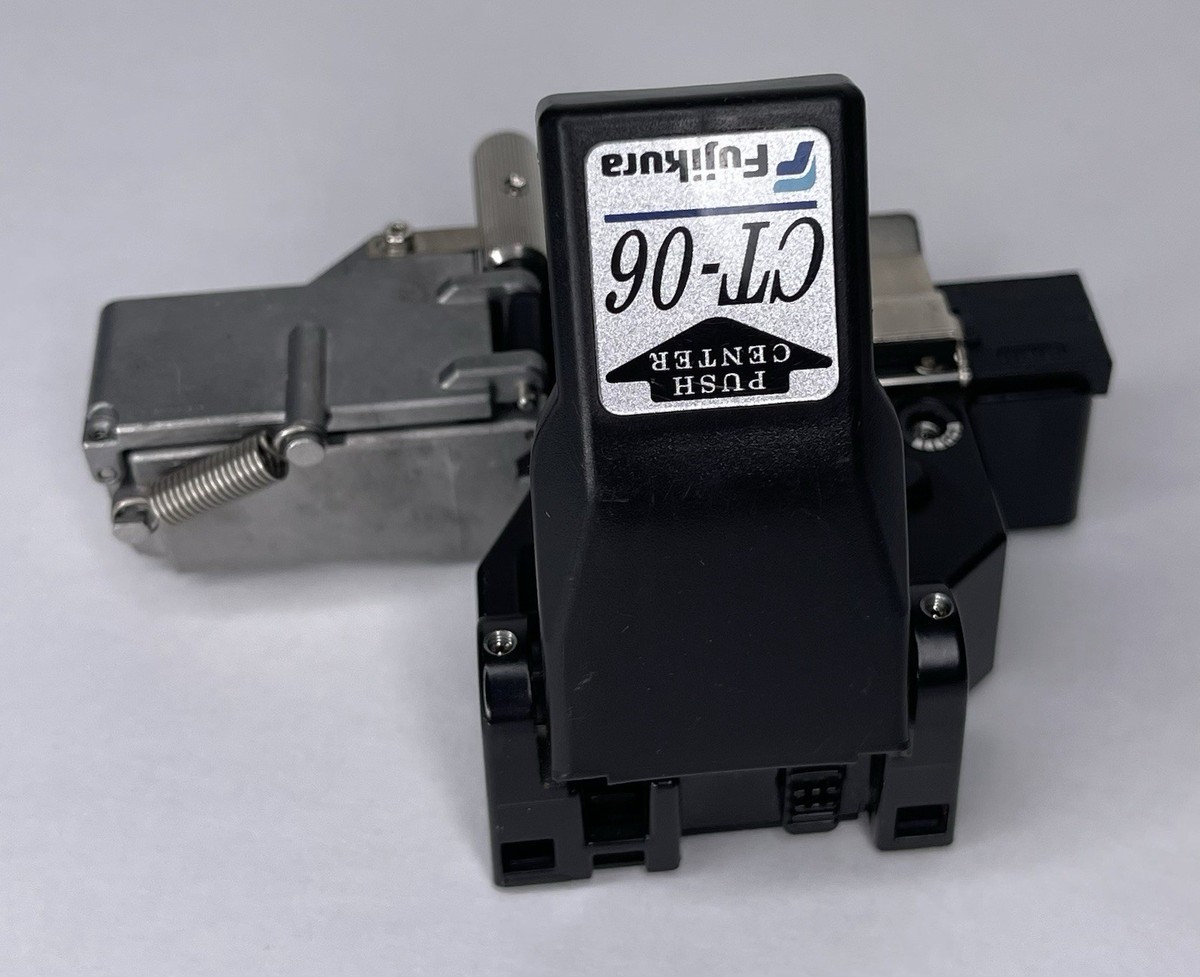 Fujikura CT-06 High Precision Fiber Optical Cleaver Cutting Fujikura CT-06 High Precision Fiber Optical Cleaver Cutting