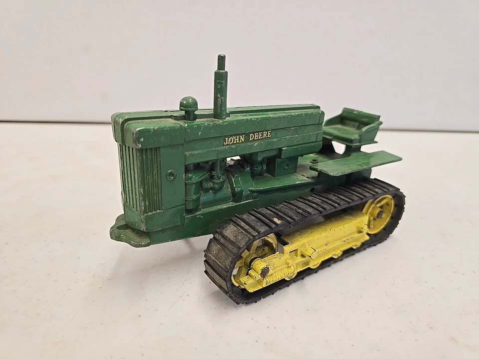 John Deere 40 oruga verde vintage Eska Ertl escala 1/16 con orugas Foto 3 de 4