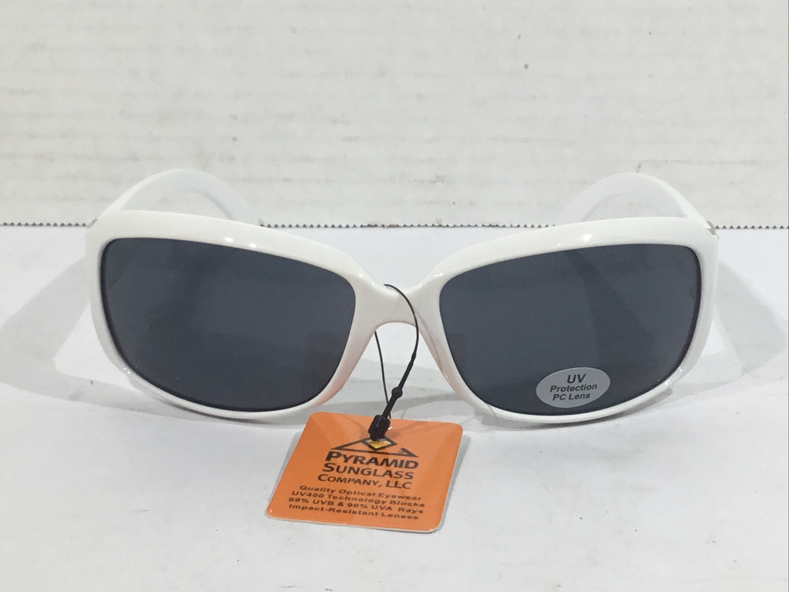 Women's White Frame UV400 Sunglasses by Pyramid Sunglass Co CT1-123