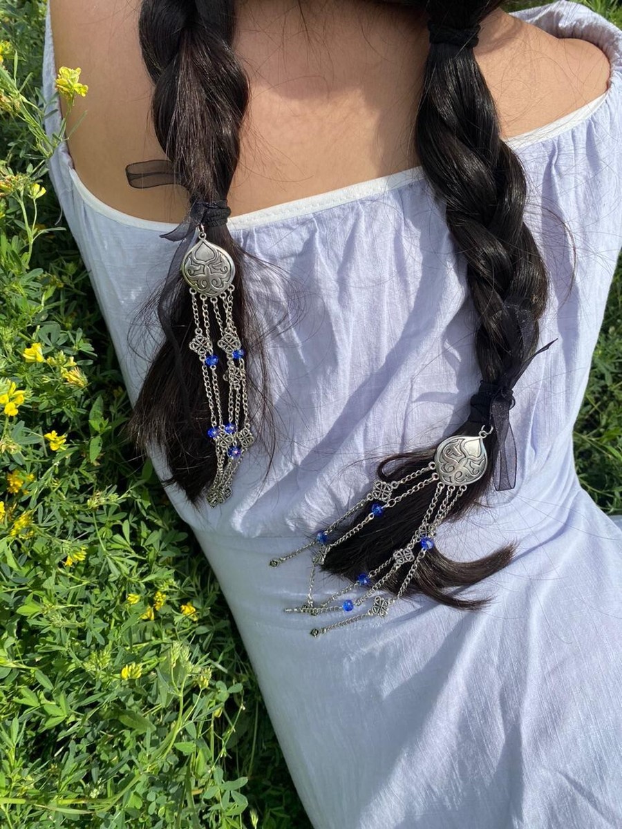 Kazakh ethnic hair clip decorated with beads, decoration of the