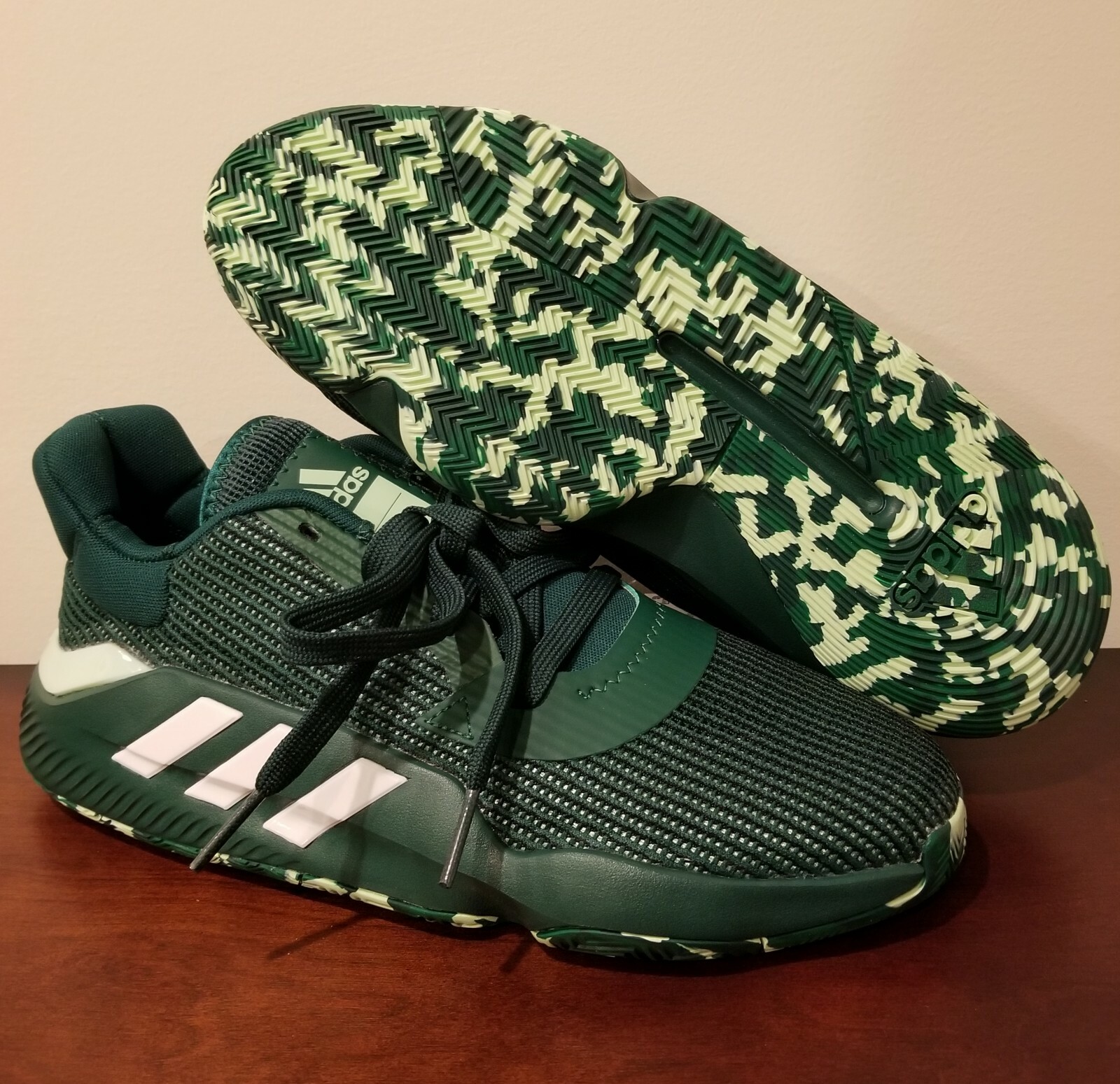 adidas bounce green shoes