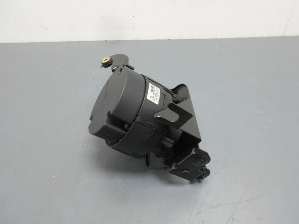 Bomba de aire secundaria Porsche 911 Carrera 2003 03 A.I.R. #0569 Y2 Foto 4 de 4