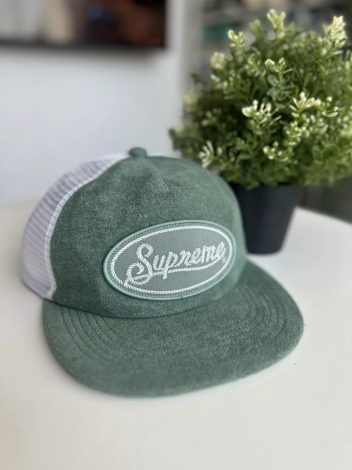IN HAND Casquette Snapback Supreme éponge dos 5 panneaux, DS neuve Supreme Snapback