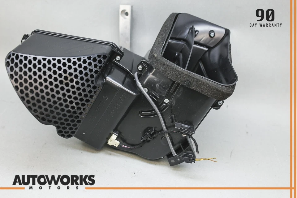 Conjunto de compartimento de batería de motor de accionamiento de CA híbrido S 12-16 Porsche Panamera OEM Foto 3 de 4