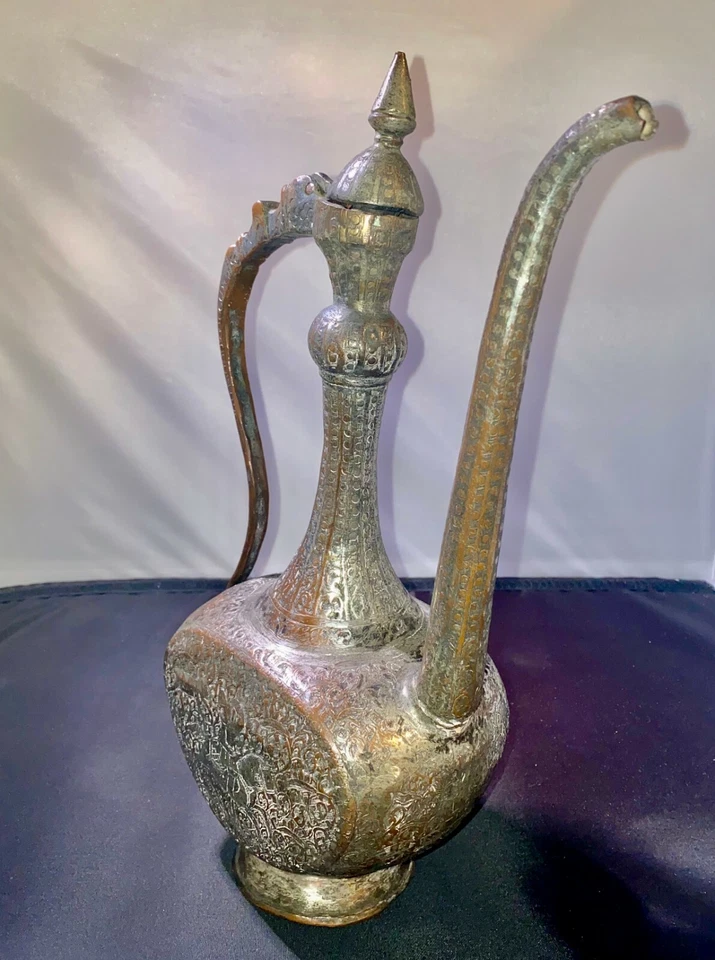 稀有亚洲古董精美雕刻艾弗酒茶壶花瓶锡铜黄铜Handmad — 第 2/4 张图片