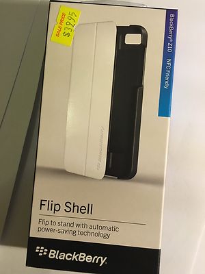 BlackBerry Z10 Flip Shell in Black/White ACC-49284-202 NFC Friendly and Original