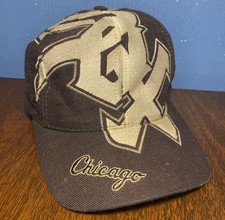 VINTAGE Chicago White Sox Snapback Hat - 90s MLB The Game Big Logo Design Cap