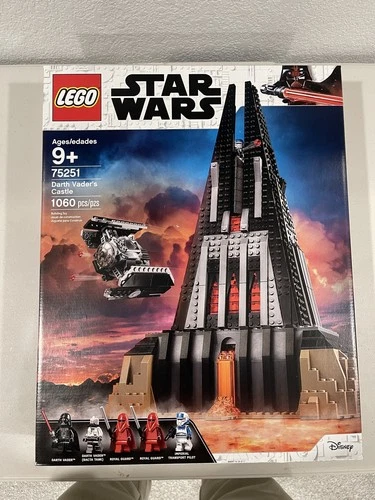 LEGO Star Wars: Darth Vader's Castle (75251)