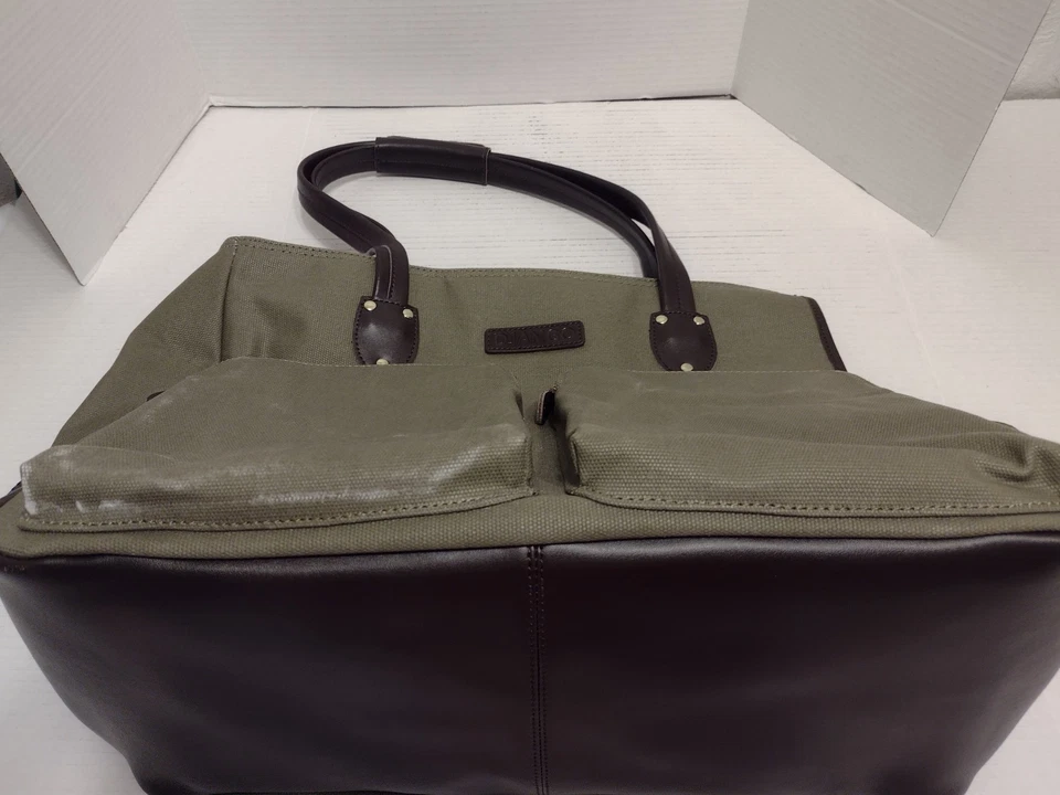 Django Dog Carrier Canvas Olive Green  Bag - Size Large New Without Tags - Image 3 of 4