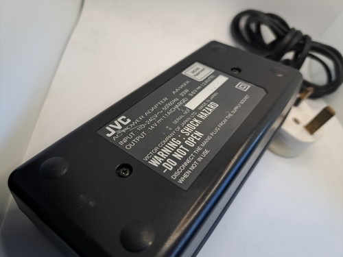 Cargador de batería para videocámara adaptador de corriente alterna JVC AA-V6EK - probado y funcionando - Imagen 2 de 2