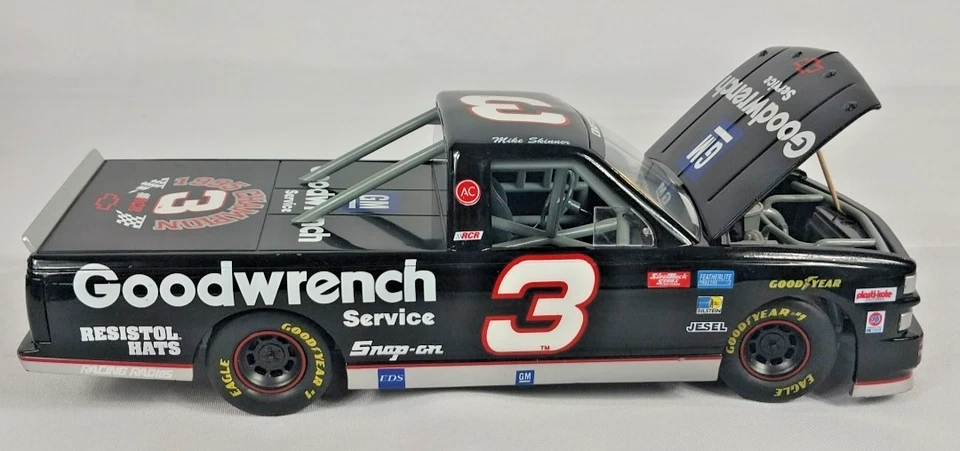 Camión Chevrolet Campeón Mike Skinner #3 Goodwrench 1995 1:18 Diecast GM RCR NA Foto 3 de 4