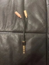 Headset adapter known as Y splitter cable