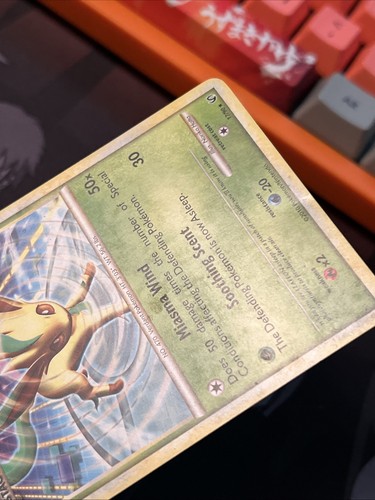 Leafeon 17/90 Undaunted Rare MP - Picture 5 of 8