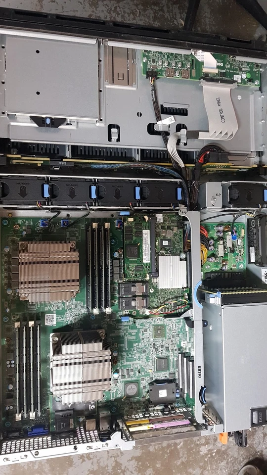 Dell PowerEdge r515 2x AMD Opteron 4334 128GB 2x 500GB 2U Server - Image 2 of 4