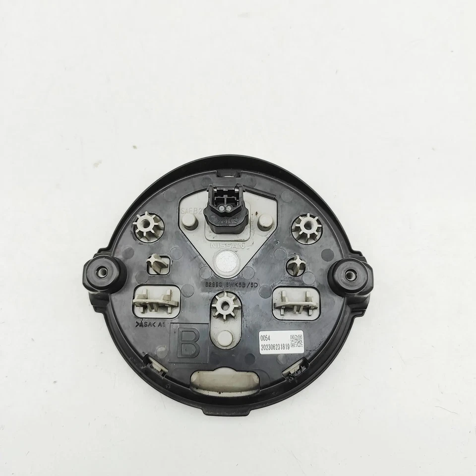 NISSAN LEAF ZE1 Autohersteller-Abzeichen-Emblem 62890-6WK5B Elektrizität 3496565 - Bild 4 von 4