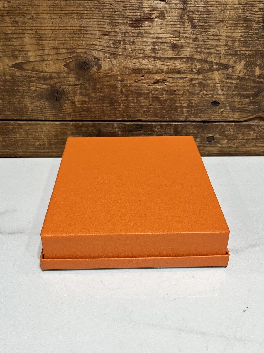Authentic HERMES Box for Gift 7.5” x 6.5” x 1.75” + Booklet Authentic HERMES Box for Gift 7.5” x 6.5” x 1.75” + Booklet