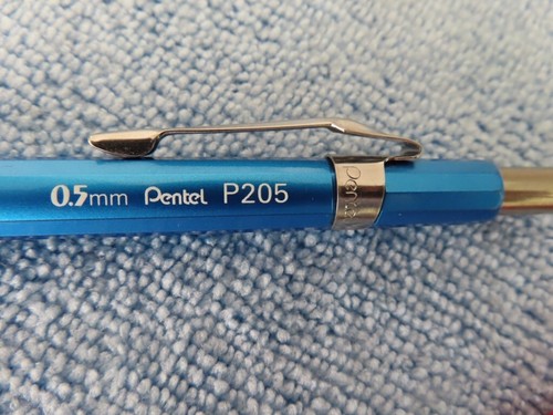 Mechanical Pencils with Coloured Inks Blue Red Green Pentel P205, 0.5mm - Picture 4 of 4