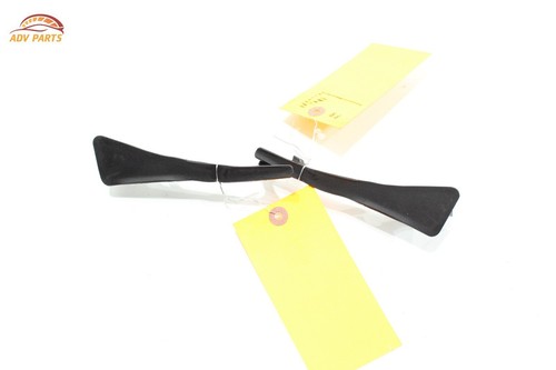 2017-2023 VOLVO S90 FRONT LEFT & RIGHT SIDE FENDER FILLER LEDGE COVER OEM -SET- - Picture 1 of 8