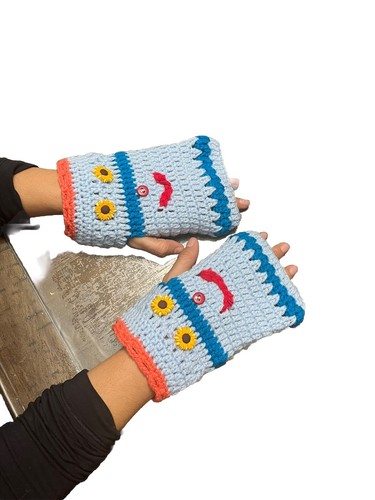 Hand Made/Crochet Hand Warmers - Picture 4 of 5